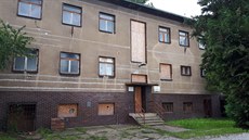 Louny odkoupí bývalou drážní ubytovnu, která je už několik let prázdná. Co bude... Louny odkoupí bývalou drážní ubytovnu, která je už několik let prázdná. Co bude...