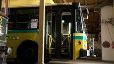 Po americkém Daytonu jezdil 22 let český trolejbus. Teď se vrátil do vlasti Po americkém Daytonu jezdil 22 let český trolejbus. Teď se vrátil do vlasti