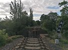 Vlaky v současné době nejezdí na úseku Praha, Veleslavín - Praha, Dejvice - Praha, Masarykovo nádraží. Na úseku Praha, Veleslavín - Kladno jezdí náhradní autobusová doprava. Cestující musejí využít tramvajovou linku 26 ...Nádraží Veleslavín -Vítězné náměs Vlaky v současné době nejezdí na úseku Praha, Veleslavín - Praha, Dejvice - Praha, Masarykovo nádraží. Na úseku Praha, Veleslavín - Kladno jezdí náhradní autobusová doprava. Cestující musejí využít tramvajovou linku 26 ...Nádraží Veleslavín -Vítězné náměs