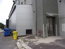 Na parkovišti za Penny Market, Hloubětín na Poděbradské jsou nákupní vozíky, které občas zákazníkům chybí. Na parkovišti za Penny Market, Hloubětín na Poděbradské jsou nákupní vozíky, které občas zákazníkům chybí.