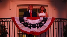 Prezident Donald Trump a první dáma Melania Trumpová bhem oslav ke Dni...