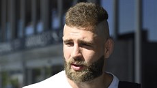 Nechal jsem si vyholit bojový ostrov, říká MMA zápasník Jiří Procházka před... Nechal jsem si vyholit bojový ostrov, říká MMA zápasník Jiří Procházka před...