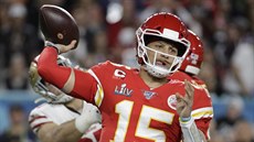 Patrick Mahomes v dresu Kansas City Chiefs Patrick Mahomes v dresu Kansas City Chiefs