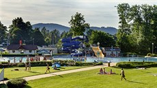 Ve Frenštátu pod Radhoštěm mají od roku 2001 příjemný akvapark. Původně to bylo... Ve Frenštátu pod Radhoštěm mají od roku 2001 příjemný akvapark. Původně to bylo...