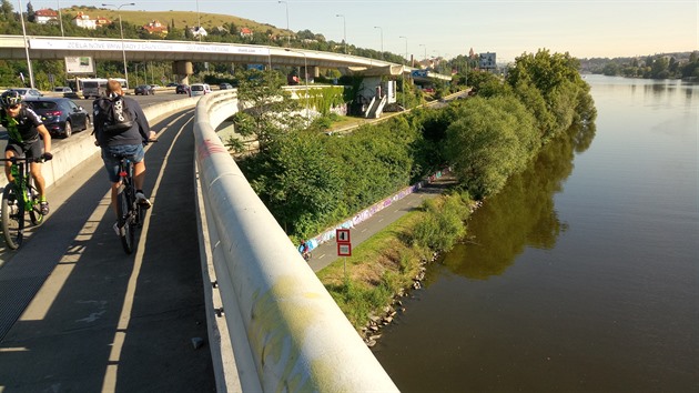 Barrandovský most