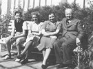 Poslední rodinné foto pedtím, ne Ludvík Svoboda v roce 1939 odeel do Polska.