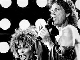 Tina Turner a Mick Jagger na koncert Live Aid