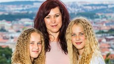 Finalistka soutěže Česká Missis 2020/2021 Juliána Sládečková a její dcery... Finalistka soutěže Česká Missis 2020/2021 Juliána Sládečková a její dcery...