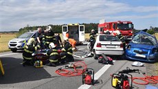 Při nehodě tří aut u Čisté na Mladoboleslavsku se dnes dopoledne zranilo celkem... Při nehodě tří aut u Čisté na Mladoboleslavsku se dnes dopoledne zranilo celkem...