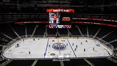 Edmonton Oilers při prvním tréninku uctili památku zesnulého hráče Colbyho... Edmonton Oilers při prvním tréninku uctili památku zesnulého hráče Colbyho...