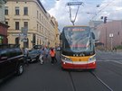 Střet tramvaje s osobním vozem Střet tramvaje s osobním vozem