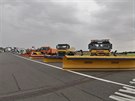 Na letišti Ruzyně, dráze 22 vznikl Runway park, který bude otevřen ještě příští týden od pátku do neděle. Návštěvníkům se představí stará i moderní technika používaná na letišti, hasiči letiště a letadlo včetně kokpitu. Probíhaly také lety v rámci Prahy a Na letišti Ruzyně, dráze 22 vznikl Runway park, který bude otevřen ještě příští týden od pátku do neděle. Návštěvníkům se představí stará i moderní technika používaná na letišti, hasiči letiště a letadlo včetně kokpitu. Probíhaly také lety v rámci Prahy a