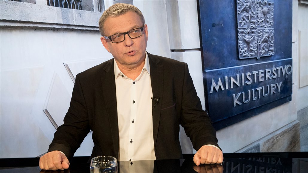 Ministr kultury Lubomír Zaorálek v diskusním pořadu Rozstřel Ministr kultury Lubomír Zaorálek v diskusním pořadu Rozstřel