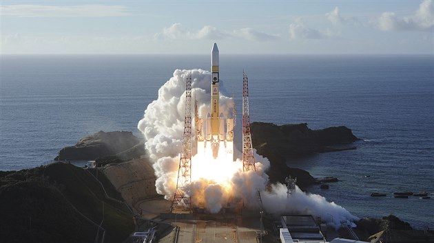 Start japonsk rakety H-IIA, kter vynesla do vesmru marsovskou druici Amal k prvn meziplanetrn misi Spojench arabskch emirt.