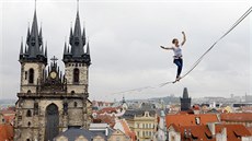 Anna Hanuš Kuchařová nad Staroměstským náměstím. Anna Hanuš Kuchařová nad Staroměstským náměstím.