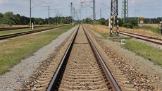 Testované vlaky na velkém okruhu VUZ mohou dosahovat rychlost až 230 km/h. Testované vlaky na velkém okruhu VUZ mohou dosahovat rychlost až 230 km/h.
