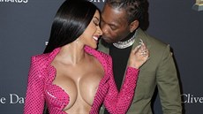 Manželé Cardi B a raper Offset (Beverly Hills, 25. ledna 2020) Manželé Cardi B a raper Offset (Beverly Hills, 25. ledna 2020)