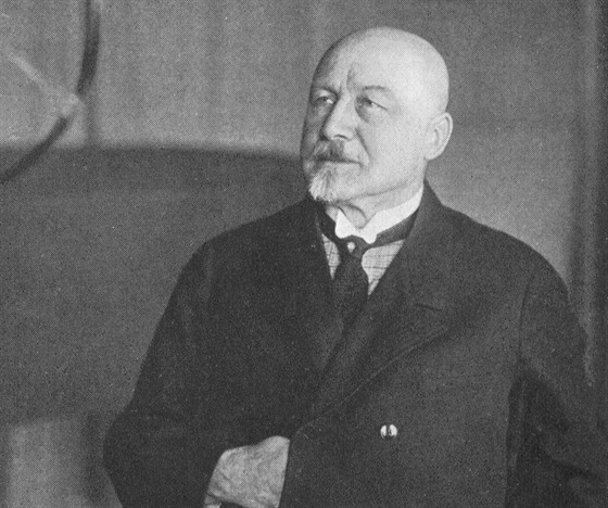 Adolf Dobrovolný se výrazn podílel na prvním ivém sportovním penosu.