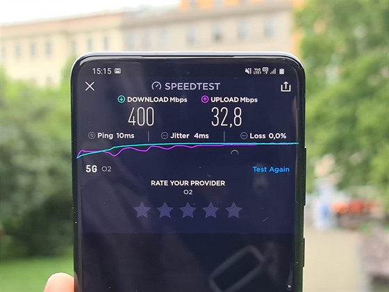 Test 5G sít operátora O2 a kompatibility s jednotlivými telefony