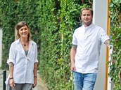 Eva Dlabalová a Petr Heneš provozují v Olomouci designový hostel Long Story... Eva Dlabalová a Petr Heneš provozují v Olomouci designový hostel Long Story...