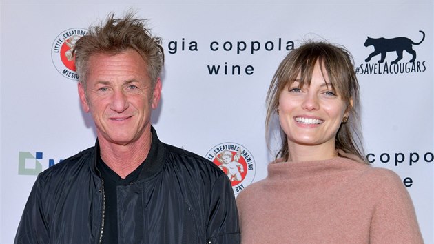 Sean Penn a Leila George (Los Angeles, 8. bezna 2020)