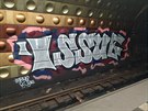 Dobrý den,
proti graffiti na místech k tomu určených opravdu nic nemám, ale jak je možné, když jsou všude nainstalovány kamery, že někdo dokáže takto zničit nedávno opravenou stanici metra?
stanice metra Muzeum A Dobrý den,
proti graffiti na místech k tomu určených opravdu nic nemám, ale jak je možné, když jsou všude nainstalovány kamery, že někdo dokáže takto zničit nedávno opravenou stanici metra?
stanice metra Muzeum A
