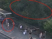 Onanista se na Palmovce ukájel při pohledu na cestující na zastávce. Onanista se na Palmovce ukájel při pohledu na cestující na zastávce.