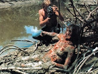 Jeden z nejkontroverznějších filmů všech dob Kanibalové Jeden z nejkontroverznějších filmů všech dob Kanibalové