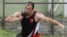 Tomáš Vilímek skončil ve vrhu koulí na mistrovství republiky druhý. Tomáš Vilímek skončil ve vrhu koulí na mistrovství republiky druhý.