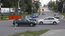 Po hlavním tahu skrz Žďár nad Sázavou projede v průměru přes 12 tisíc aut... Po hlavním tahu skrz Žďár nad Sázavou projede v průměru přes 12 tisíc aut...