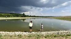 Retenční nádrž v uherskobrodské části Újezdec bude mimo jiné sloužit i ke... Retenční nádrž v uherskobrodské části Újezdec bude mimo jiné sloužit i ke...