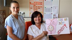 Porodní asistentka Alexandra Vargová (vlevo) a vrchní sestra... Porodní asistentka Alexandra Vargová (vlevo) a vrchní sestra...