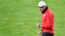 TRADIČNÍ POCITY. Slávistický trenér Jindřich Trpišovský se zase může radovat. TRADIČNÍ POCITY. Slávistický trenér Jindřich Trpišovský se zase může radovat.