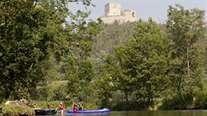 Vodáci na Otavě. Řeka zažívá kvůli obavě lidí z cest do zahraničí v souvislosti... Vodáci na Otavě. Řeka zažívá kvůli obavě lidí z cest do zahraničí v souvislosti...
