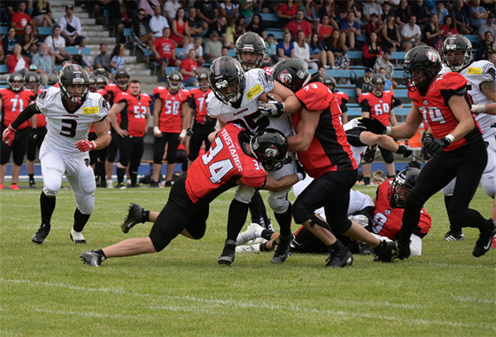 Mustangs pivítají v Paddock lize ústecké Blades