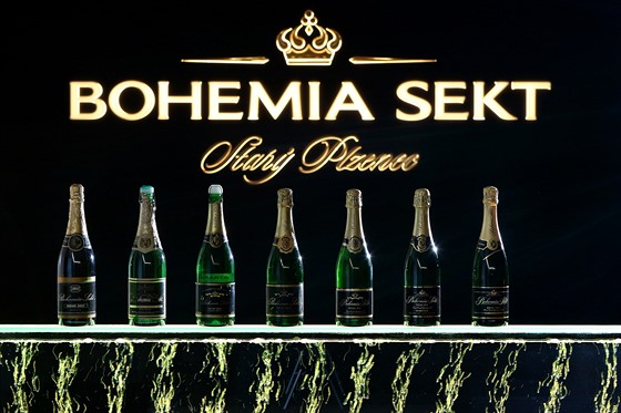Varianty lahví Bohemia Sekt za posledních 50 let