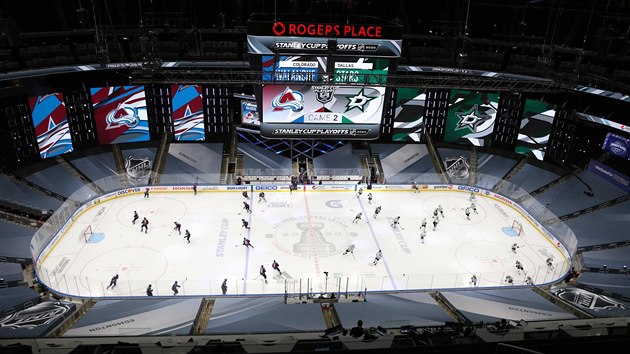 Hokejisté Dallas Stars a Colorado Avalanche se chystají na zápas v prázdné... Hokejisté Dallas Stars a Colorado Avalanche se chystají na zápas v prázdné...