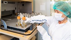 Závod Praha Vaccines, kde se vyvíjí kandidátská vakcína proti nemoci covid-19. Závod Praha Vaccines, kde se vyvíjí kandidátská vakcína proti nemoci covid-19.