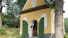Kaple Panny Marie Altöttingské pochází z druhé poloviny 18. století. Odkazuje... Kaple Panny Marie Altöttingské pochází z druhé poloviny 18. století. Odkazuje...