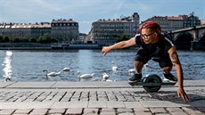 Ben da Silva Cristóvão, všem v hudební a sportovní branži známý především... Ben da Silva Cristóvão, všem v hudební a sportovní branži známý především...