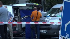 V Praze našli mrtvou ženu v autě. Údajně patřilo policistovi V Praze našli mrtvou ženu v autě. Údajně patřilo policistovi