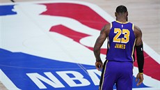 LeBron James z LA Lakers během třetího souboje s Portlandem LeBron James z LA Lakers během třetího souboje s Portlandem