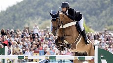 Anna Kellnerová během parkurového závodu v pražské Chuchli, obsadila páté místo. Anna Kellnerová během parkurového závodu v pražské Chuchli, obsadila páté místo.