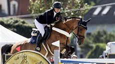 Anna Kellnerová během parkurového závodu v pražské Chuchli Anna Kellnerová během parkurového závodu v pražské Chuchli