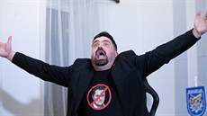 Řeporyjský starosta Pavel Novotný při debatě s pražským primátorem Zdeňkem... Řeporyjský starosta Pavel Novotný při debatě s pražským primátorem Zdeňkem...