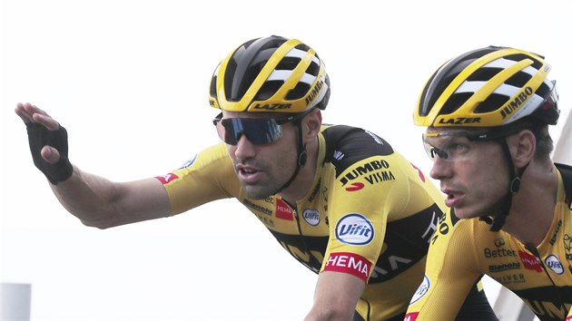 KDYŽ JEŠTĚ ZÁVODIL. Tom Dumoulin (vlevo) s Tony Martinem na loňské Tour. KDYŽ JEŠTĚ ZÁVODIL. Tom Dumoulin (vlevo) s Tony Martinem na loňské Tour.