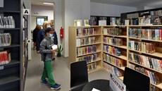 První čtenáři mohli zamířit do nové městské knihovny v Sokolově v úterý. Své... První čtenáři mohli zamířit do nové městské knihovny v Sokolově v úterý. Své...