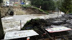 Na Jesenicku některé hladiny vodních toků atakují první i druhý stupeň... Na Jesenicku některé hladiny vodních toků atakují první i druhý stupeň...