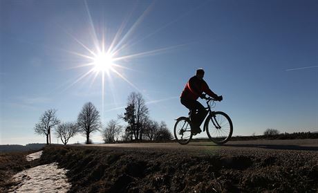 Víkend pinese píjemné teploty kolem 20 °C, v nedli se jen obas objeví peháky. Ilustraní foto