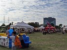 Od čtvrtka do soboty patřil park u Chodovské tvrze akci Dny Prahy 11 - na programu byly například sportovní hry, divadelní představení, exotická gastronomie či vyhlášení výsledků literární soutěže. Od čtvrtka do soboty patřil park u Chodovské tvrze akci Dny Prahy 11 - na programu byly například sportovní hry, divadelní představení, exotická gastronomie či vyhlášení výsledků literární soutěže.